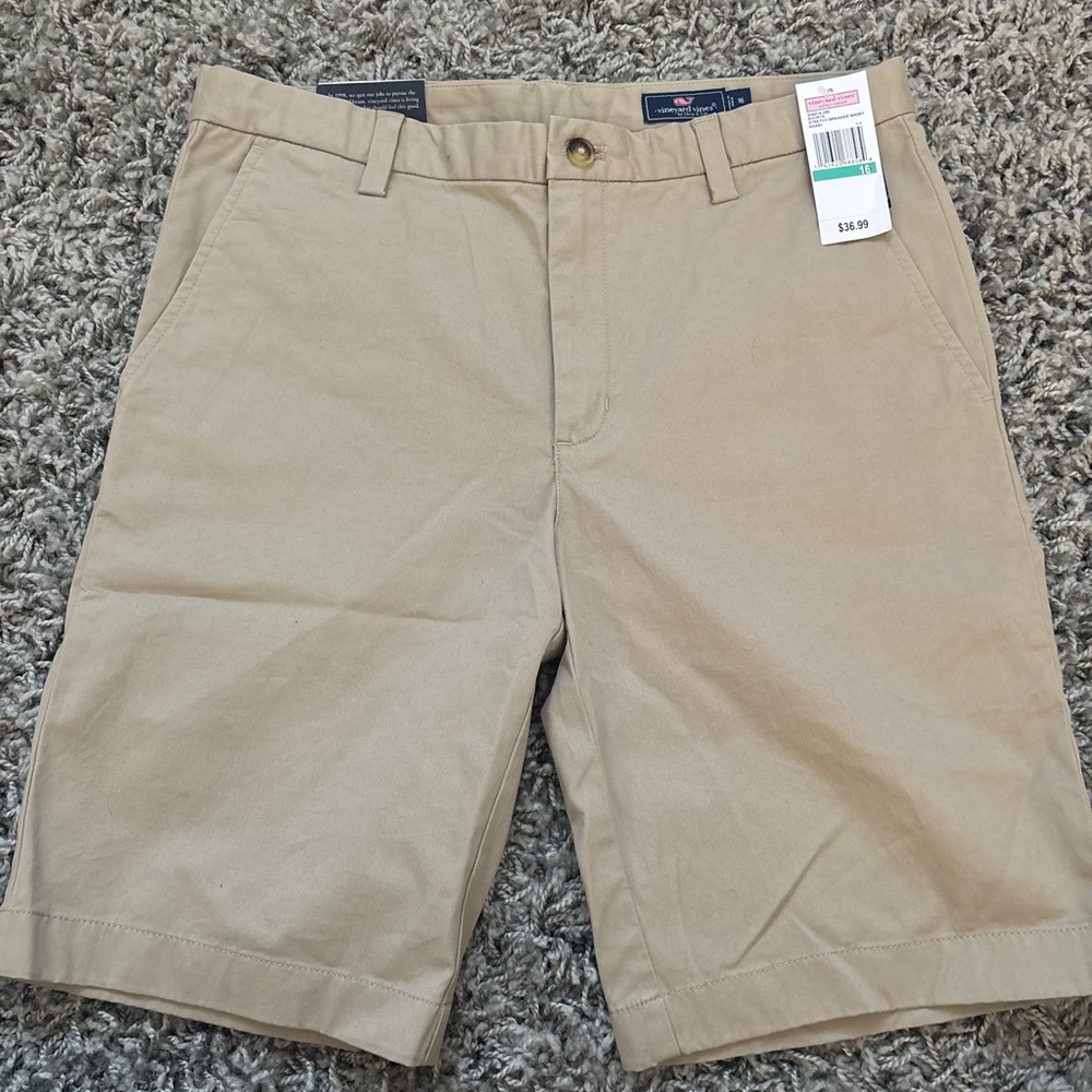 Vineyard Vines Tan Men's Flat Front Shorts